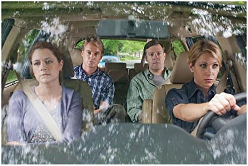 Hall Pass Jason Sudeikis Ad Fred, Owen Wilson kao Rick, Jenna Fischer kao Maggie i Christina Applegate kao Grace u automobilu 8 x 10